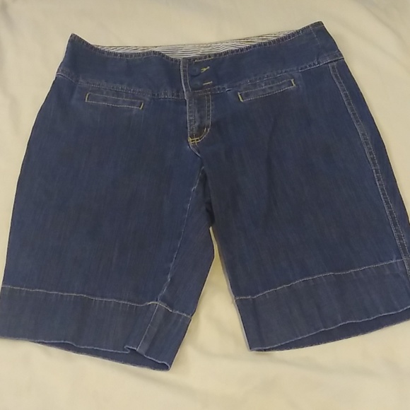 madison denim shorts
